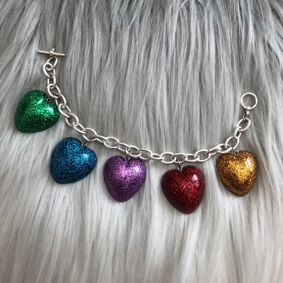 Ritzee Rebel Jewelry - Rainbow Glitter Resin Heart 80s Charm Bracelet 💕